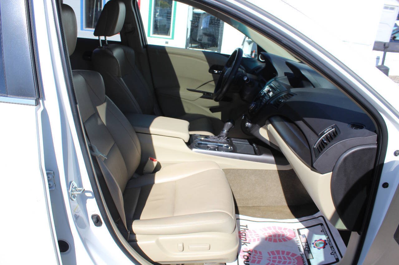 Used 2014 Acura RDX w/ Technology Package AWD/4WD image 27