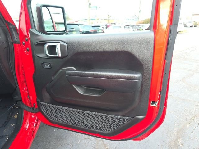 Used 2024 Jeep Wrangler Sport S AWD/4WD image 33