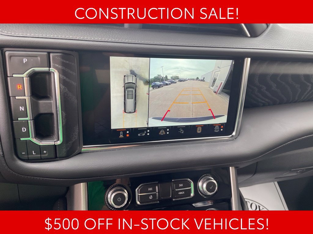 Used 2023 GMC Yukon Denali w/ Advanced Technology Package AWD/4WD image 34