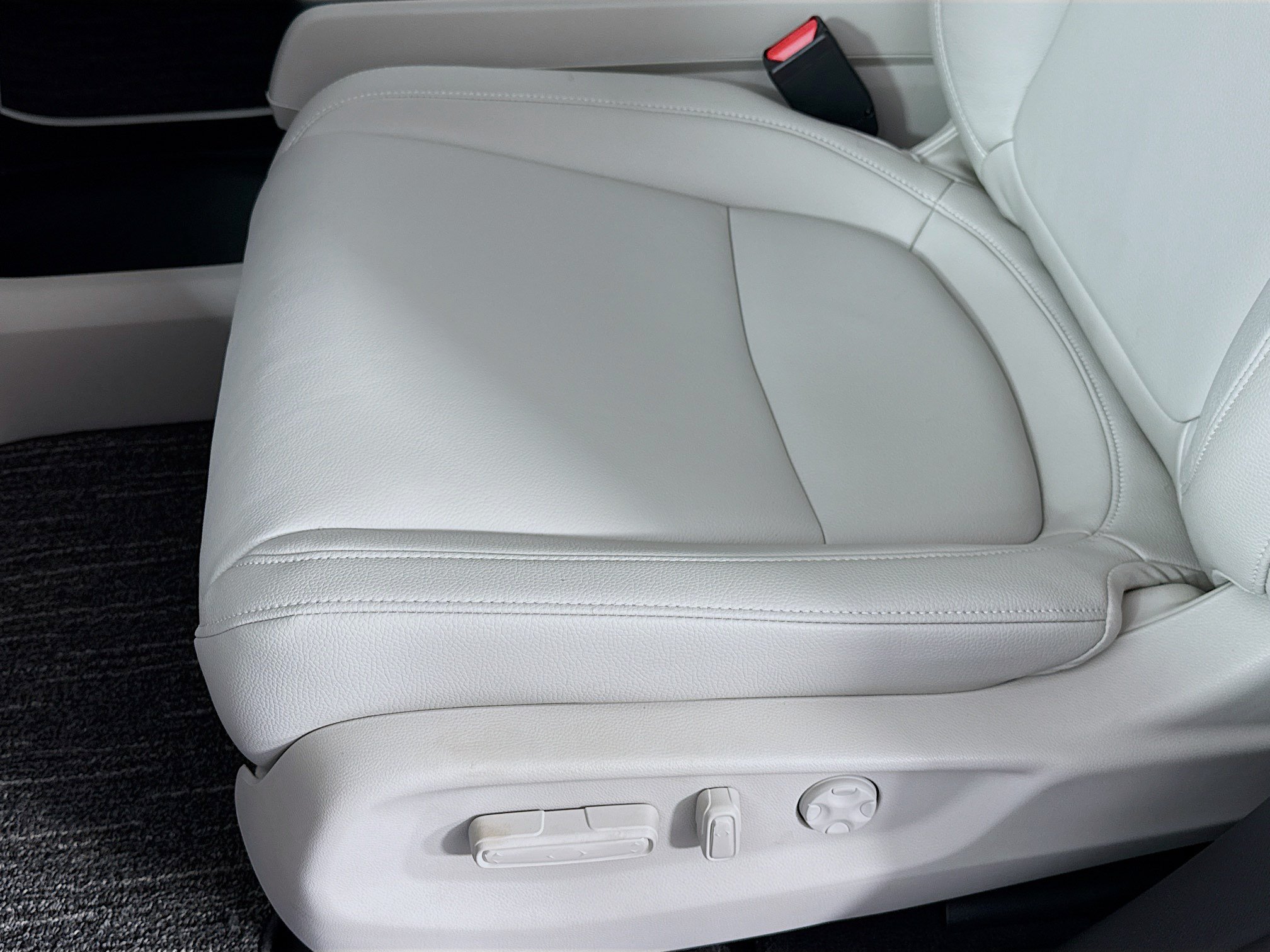 New 2026 Honda Odyssey EX-L image 18