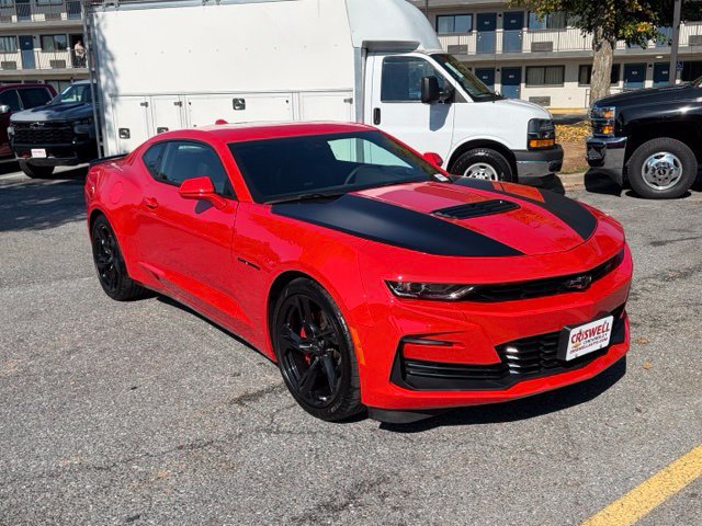 Used 2023 Chevrolet Camaro SS RWD image 2