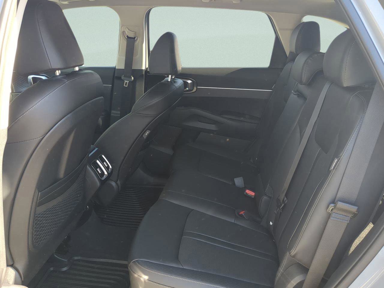 New 2026 Kia Sorento S FWD image 14