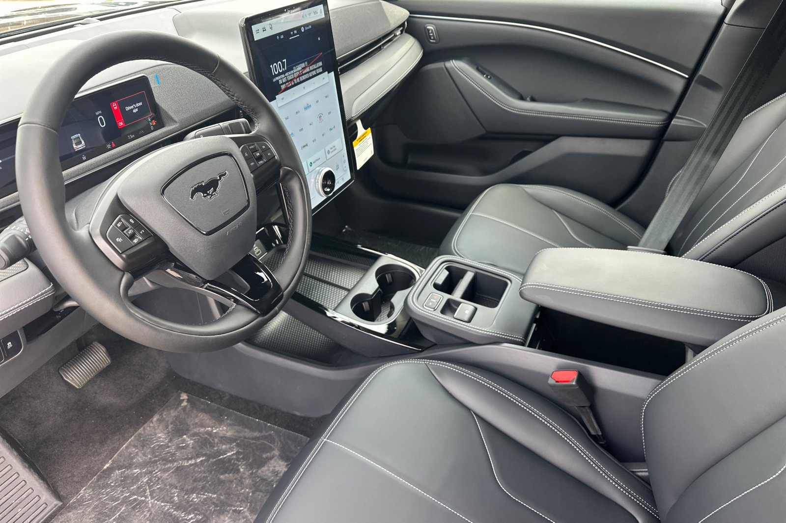New 2026 Ford Mustang Mach-E Select w/ Interior Protection Package RWD image 9
