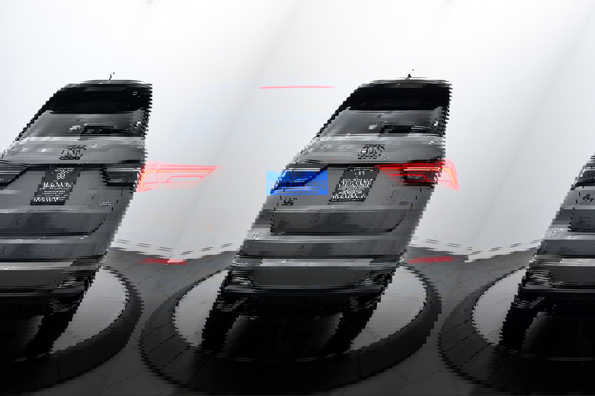 New 2025 Audi Q3 2.0T Premium image 21