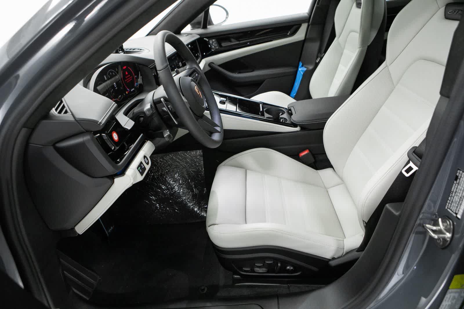 New 2026 Porsche Panamera GTS AWD/4WD image 22