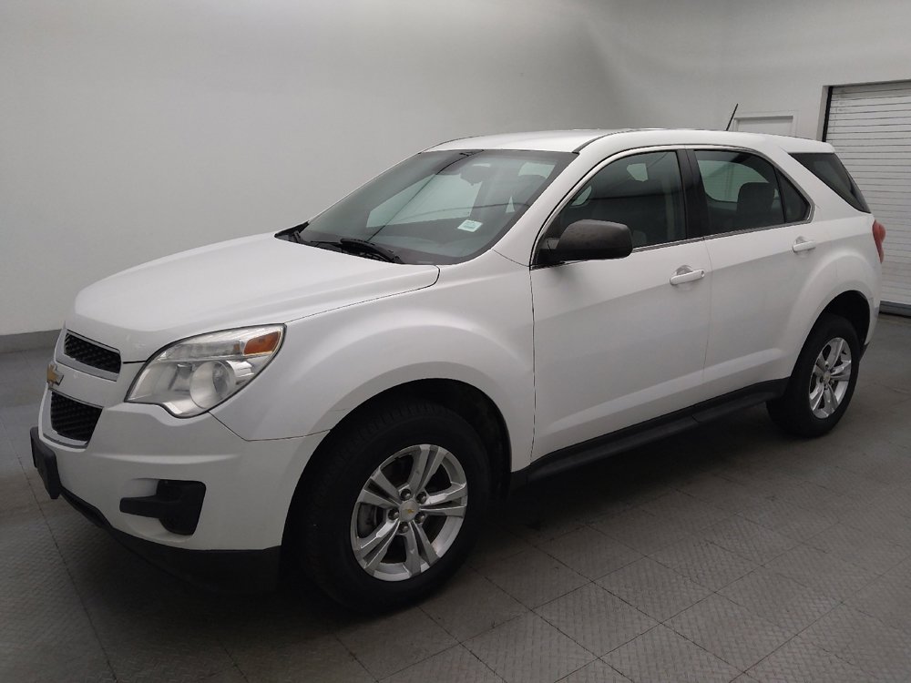 Used 2015 Chevrolet Equinox LS image 2