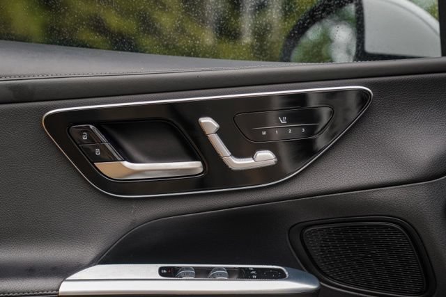 Used 2023 Mercedes-Benz GLC 300 image 43