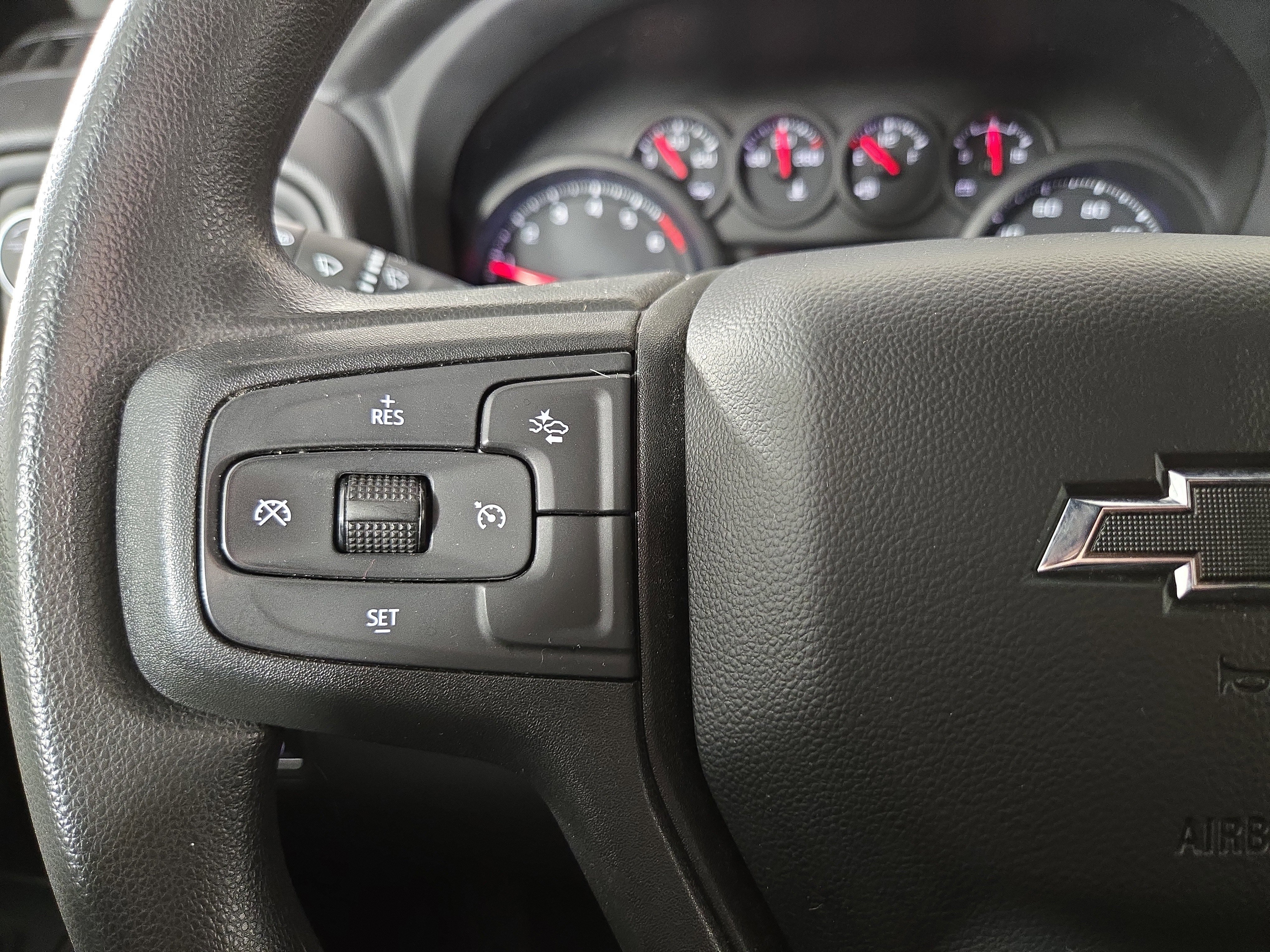 Certified 2024 Chevrolet Silverado 1500 Custom Trail Boss w/ LPO, Dark Essentials Package image 15