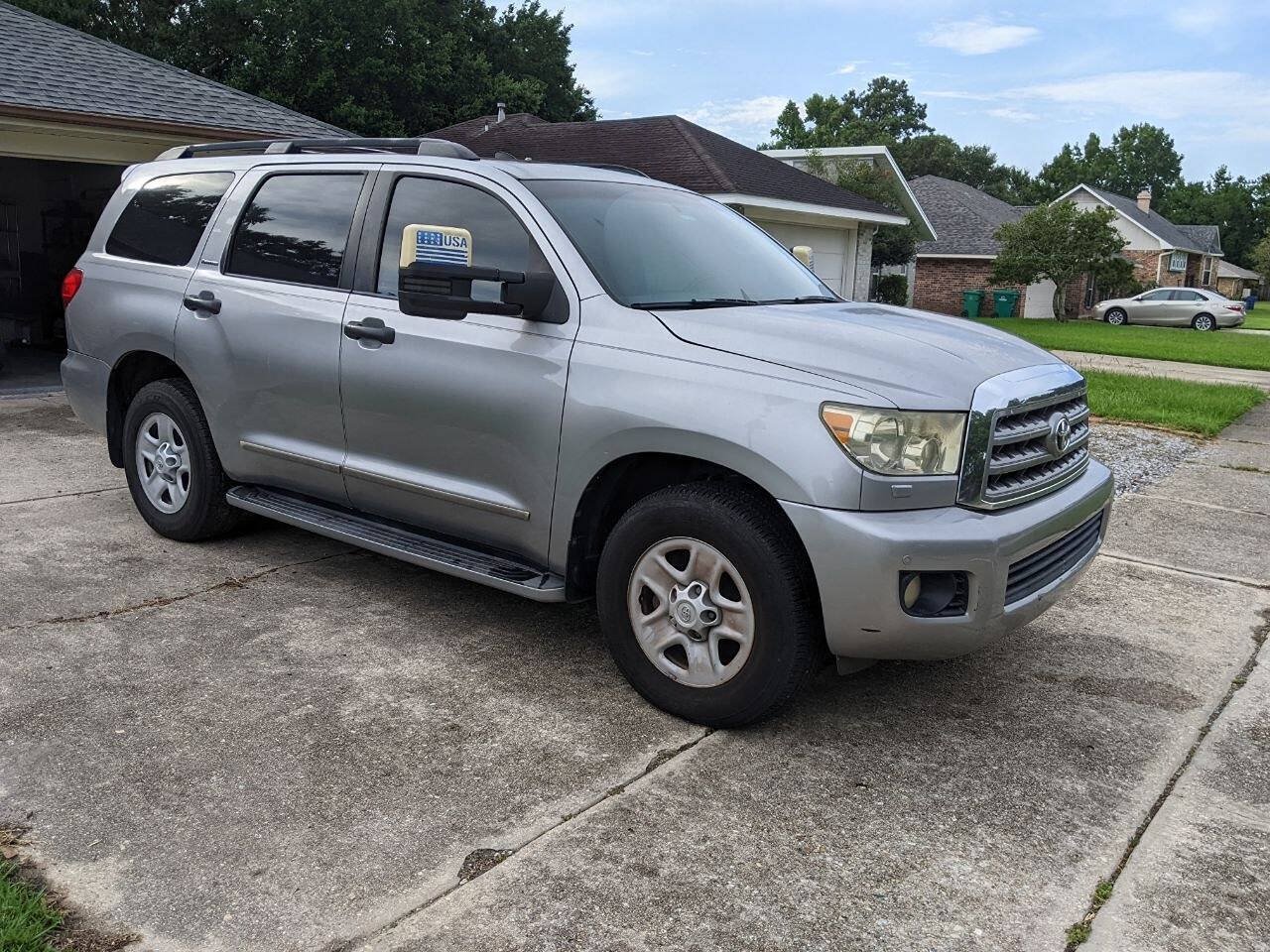 Used 2008 Toyota Sequoia Limited w/ Cold Area Pkg AWD/4WD image 8