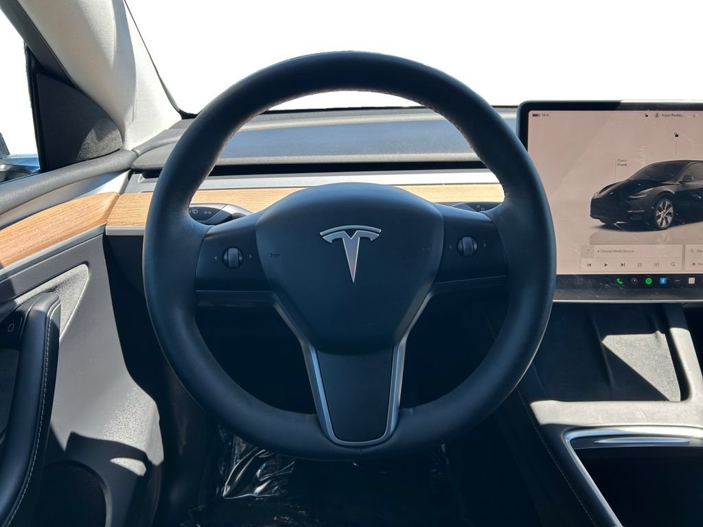 Used 2023 Tesla Model Y Long Range AWD/4WD image 10