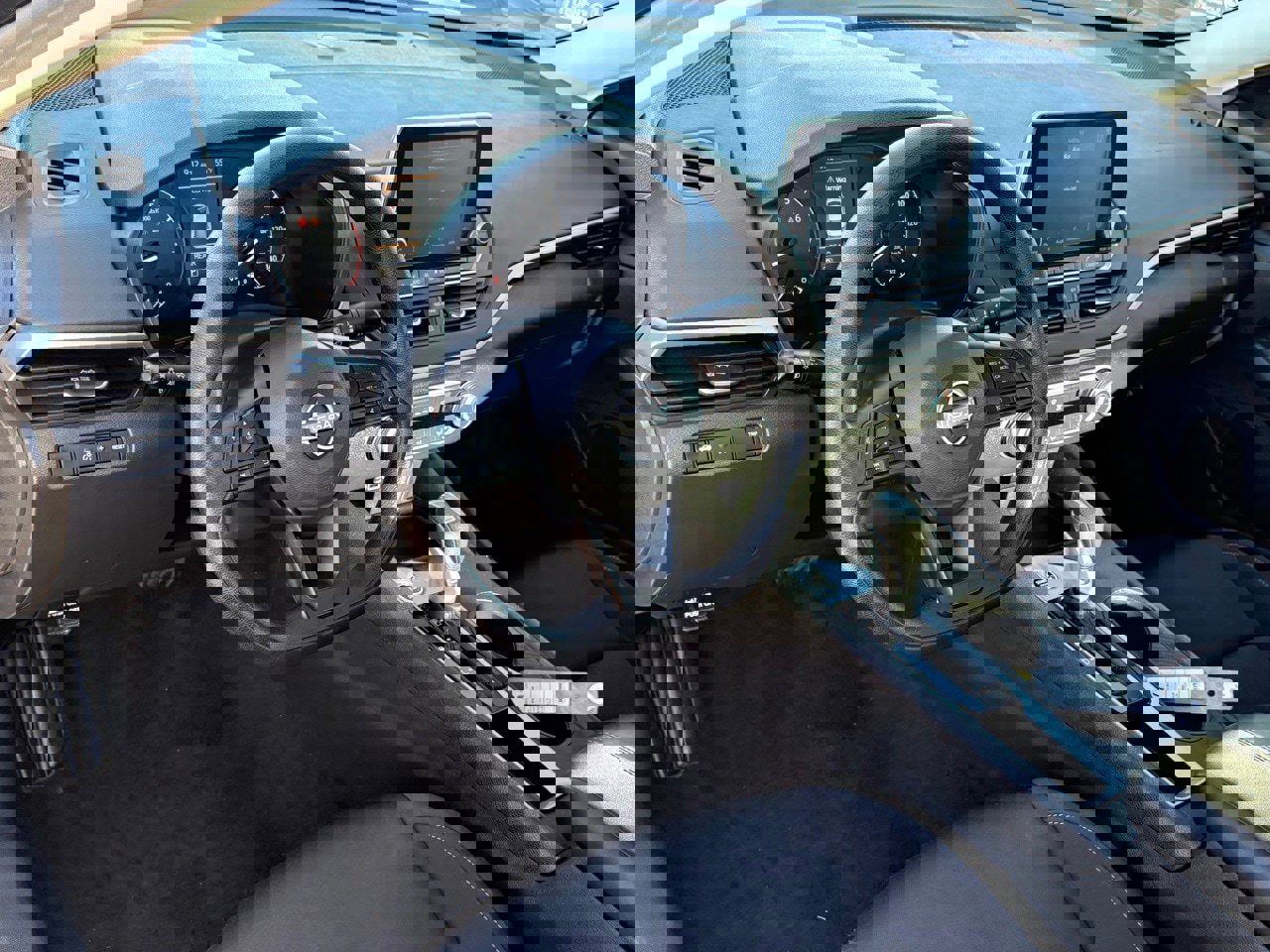 Certified 2025 Nissan Altima 2.5 S image 14