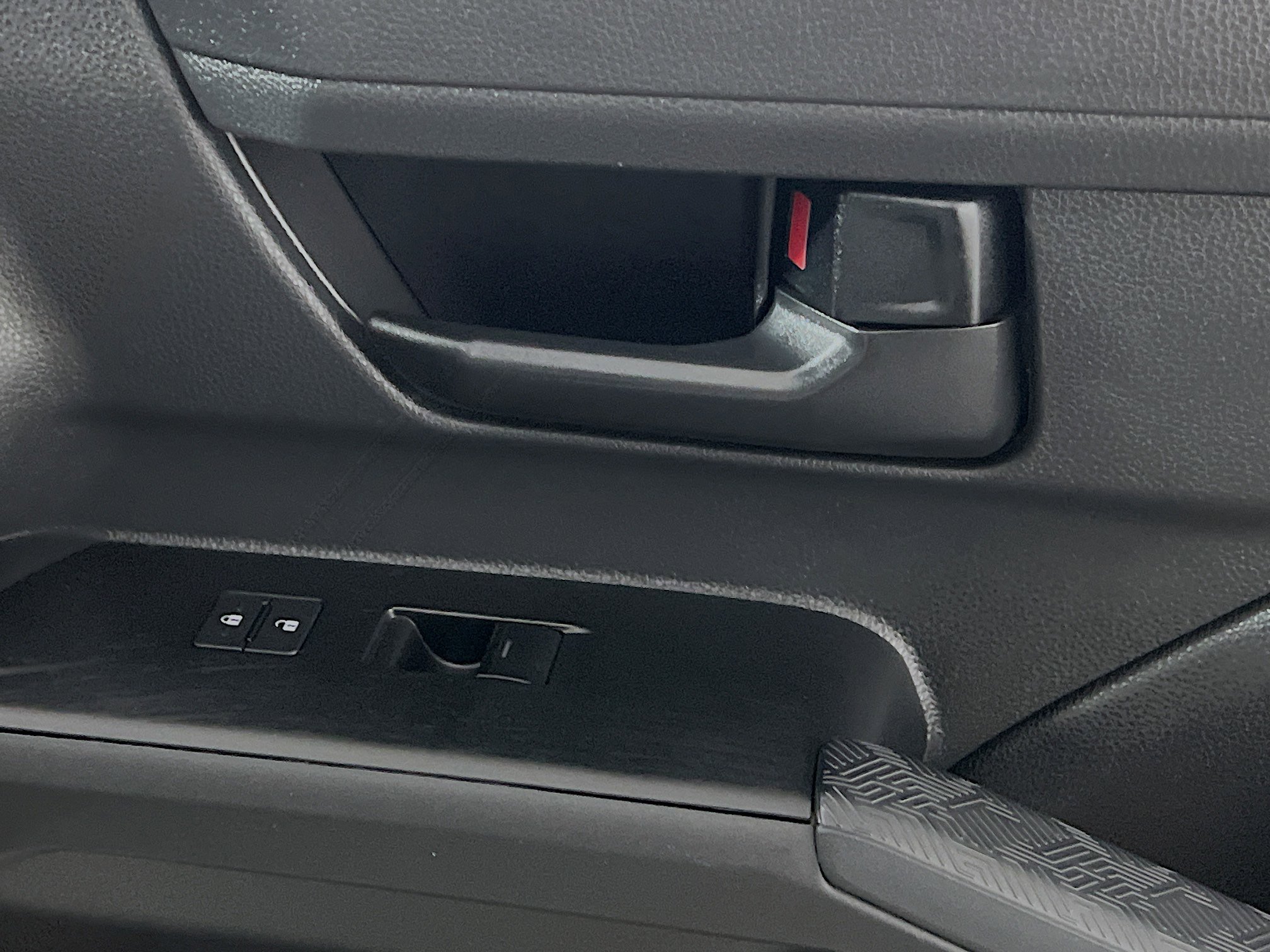 Used 2024 Toyota Tacoma SR5 image 31