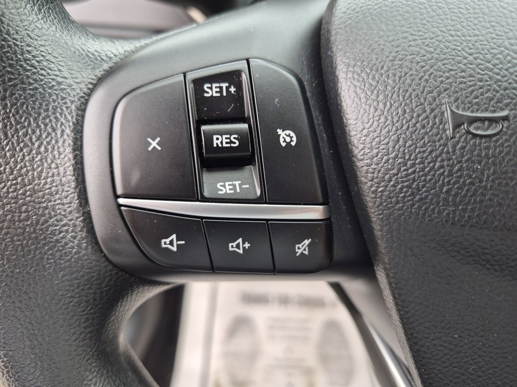 Used 2020 Ford Escape SE image 15