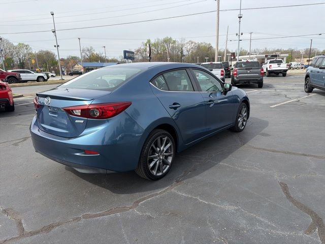 Used 2018 MAZDA MAZDA3 Touring image 7