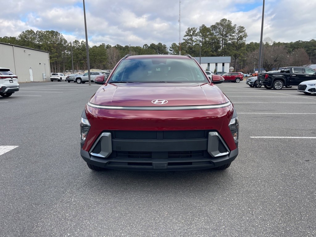 Certified 2025 Hyundai Kona SEL image 3