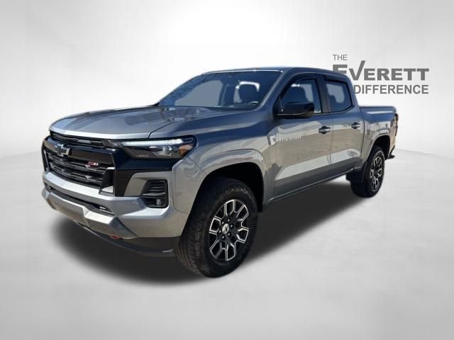 Used 2023 Chevrolet Colorado Z71 w/ Z71 Convenience Package 2 image 9