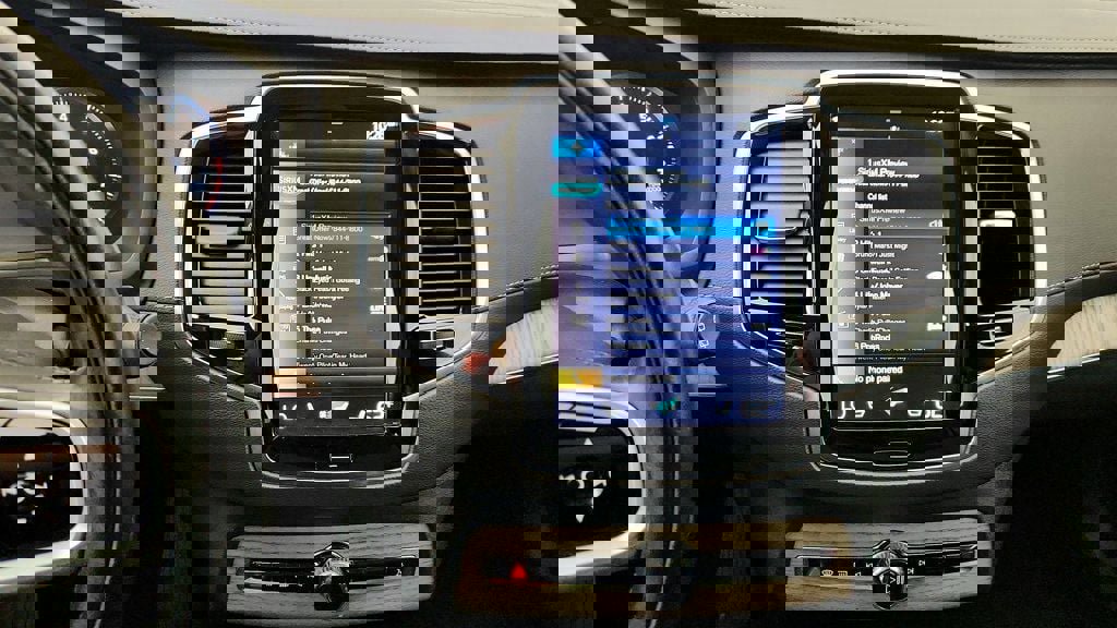 Used 2021 Volvo XC90 T6 Inscription w/ Climate Package image 18