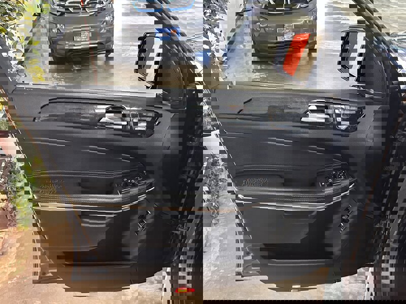 Used 2019 Mercedes-Benz GLS 550 4MATIC w/ Driver Assistance Package image 25