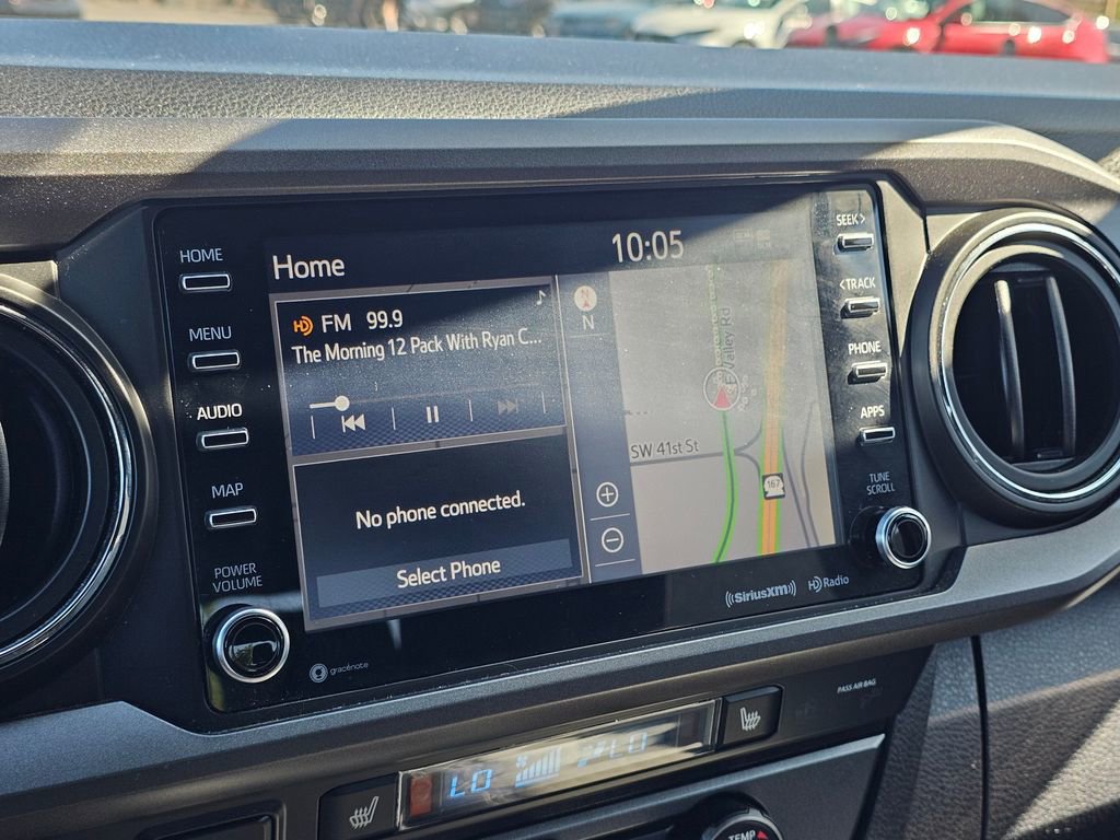 Used 2020 Toyota Tacoma TRD Off-Road w/ Technology Package image 24