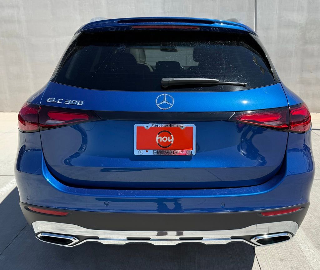 Used 2026 Mercedes-Benz GLC 300 image 9