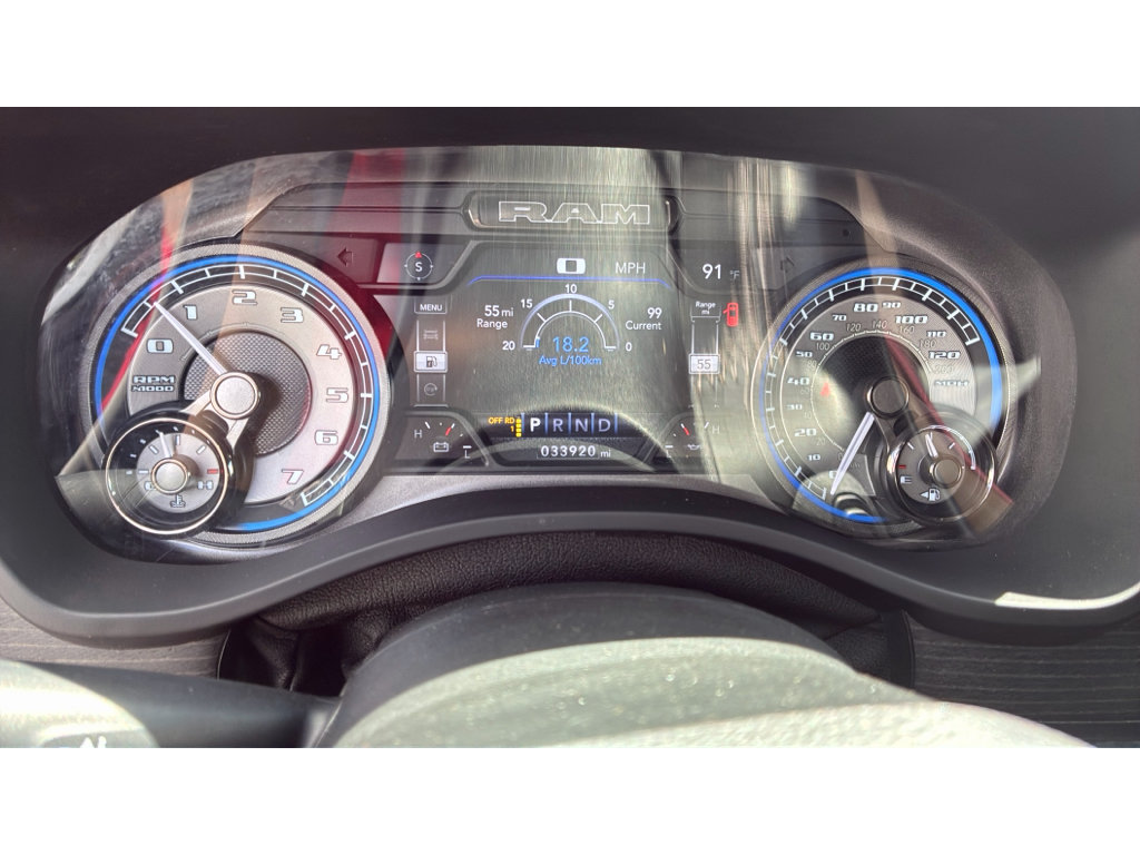 Used 2022 RAM 1500 Limited w/ Body-Colour Bumper Group AWD/4WD image 22