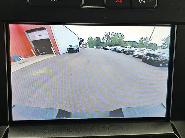 Used 2020 Ford F150 XLT w/ Equipment Group 302A Luxury AWD/4WD image 17
