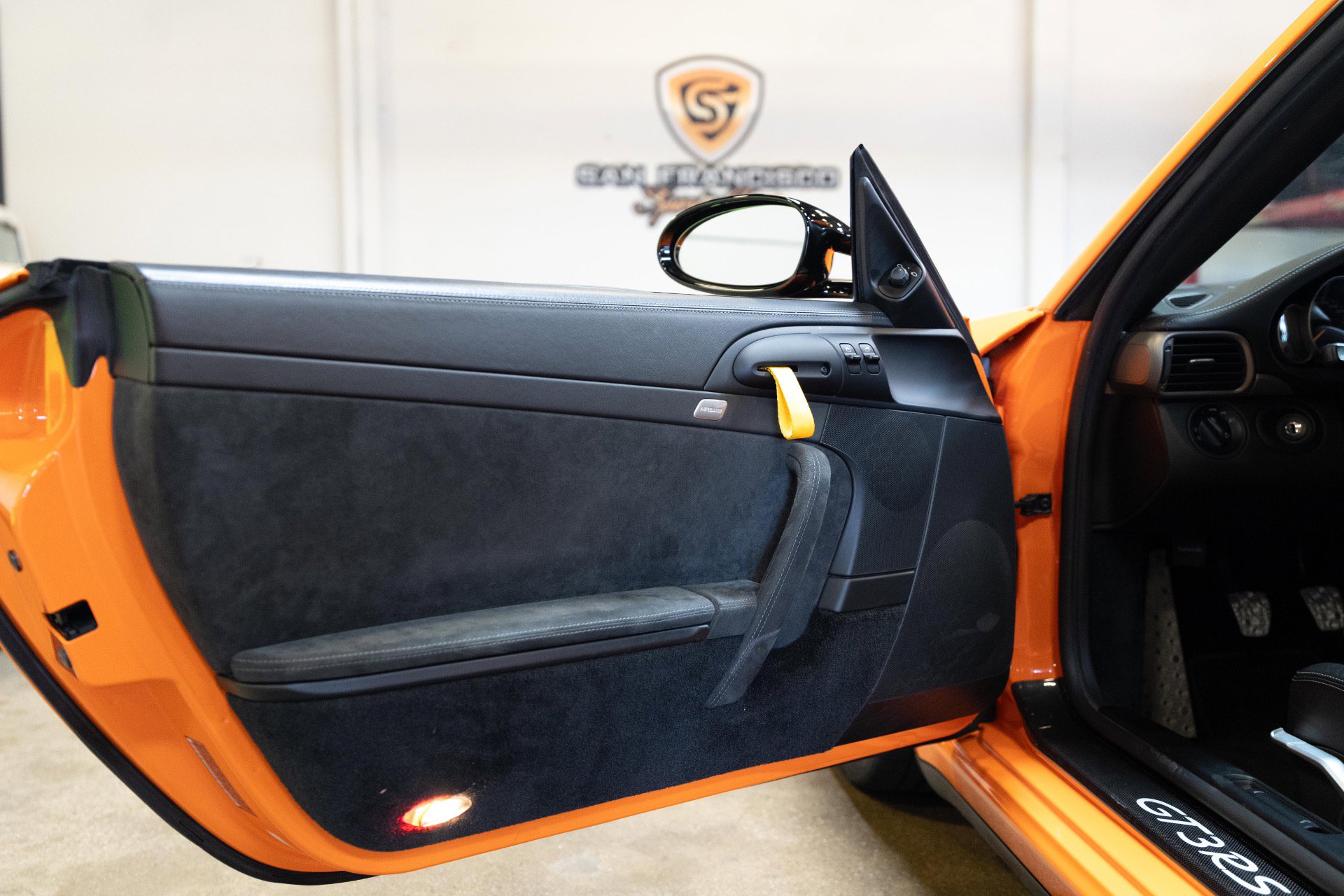 Used 2007 Porsche 911 GT3 RS RWD image 53