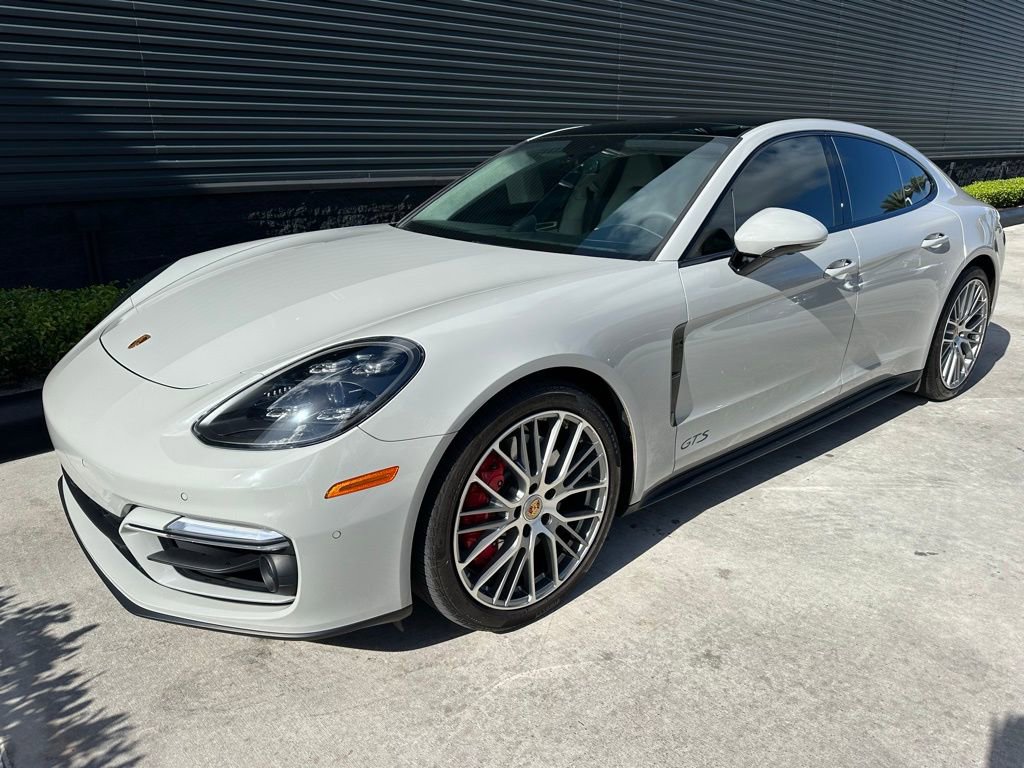 Certified 2023 Porsche Panamera GTS image 7