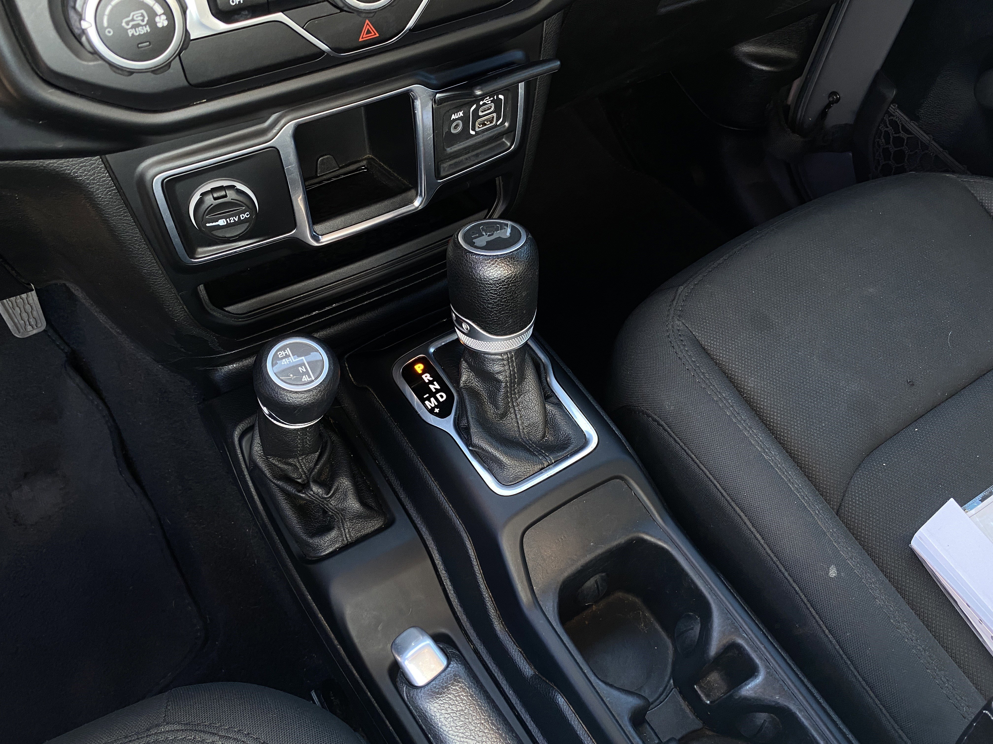 Used 2020 Jeep Wrangler Sport image 16