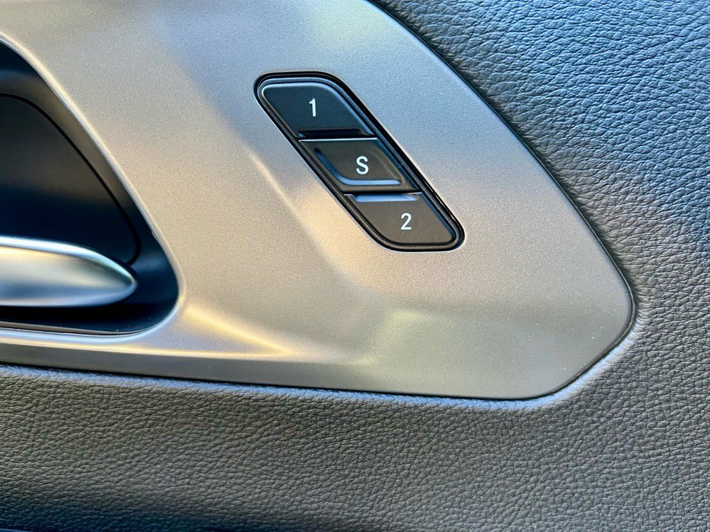 New 2026 Chrysler Pacifica Select image 21