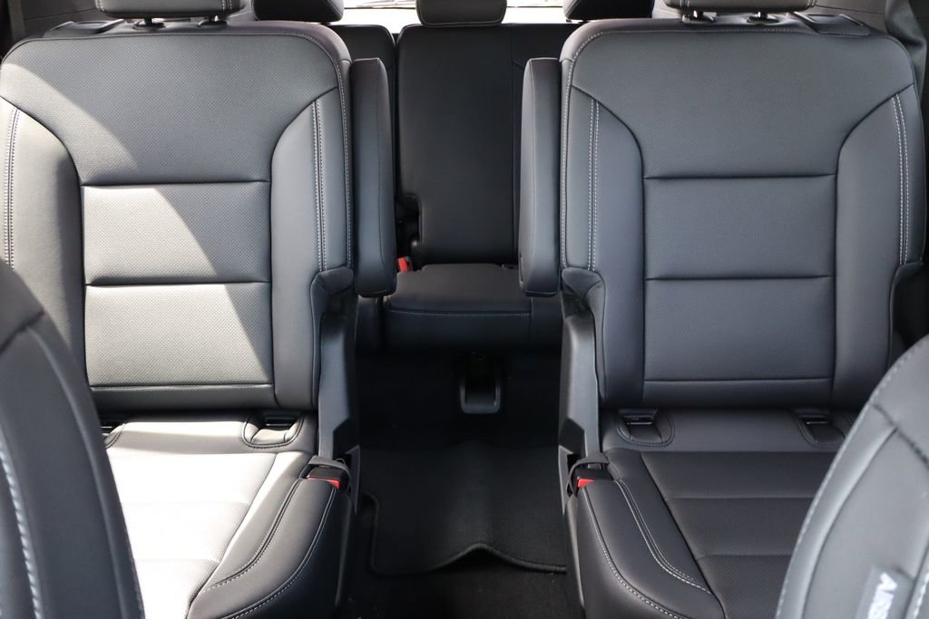 New 2026 Chevrolet Traverse LT AWD/4WD image 40