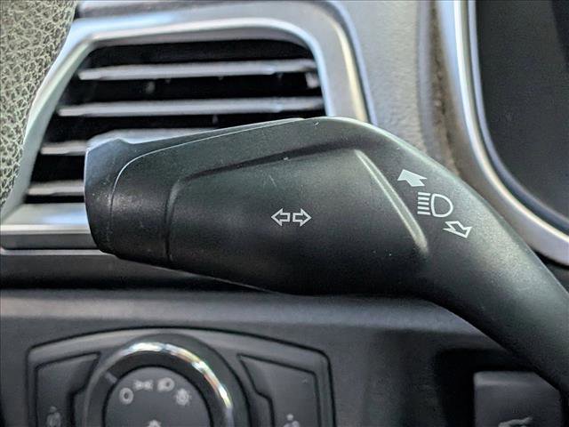 Used 2016 Ford Fusion SE FWD image 10