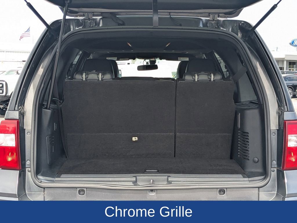 Used 2016 Ford Expedition Limited w/ Equipment Group 301A RWD image 12