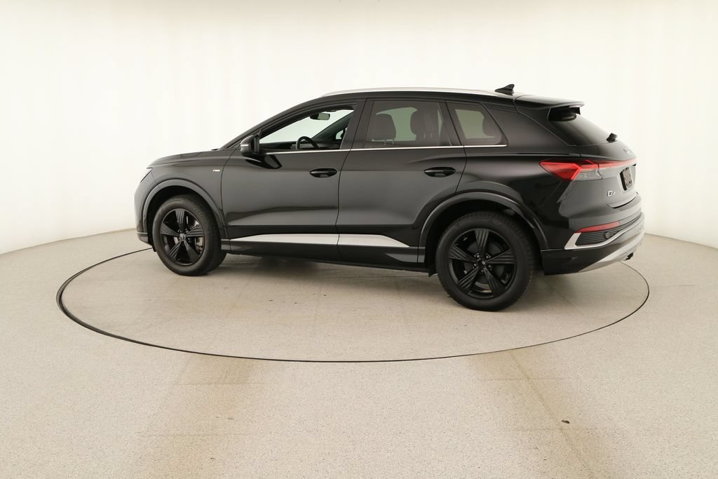 Certified 2024 Audi Q4 e-tron Premium Plus AWD/4WD image 3