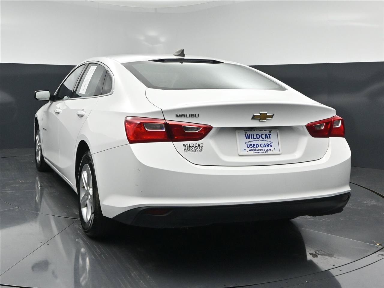 Used 2020 Chevrolet Malibu LS FWD image 7