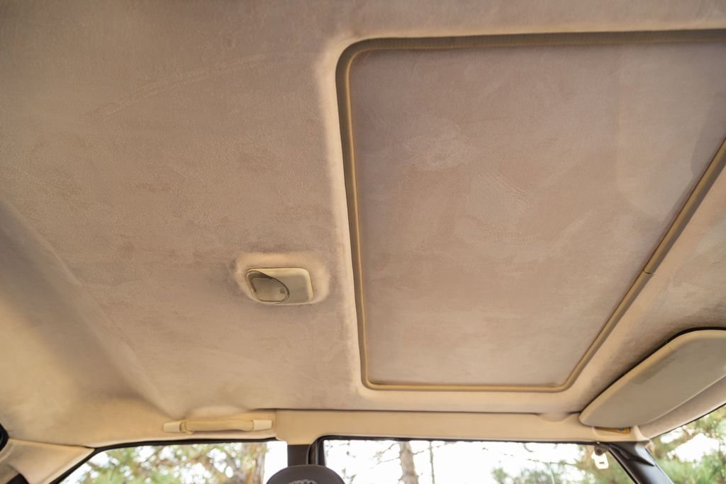 Used 1988 Saab 900 Turbo image 32