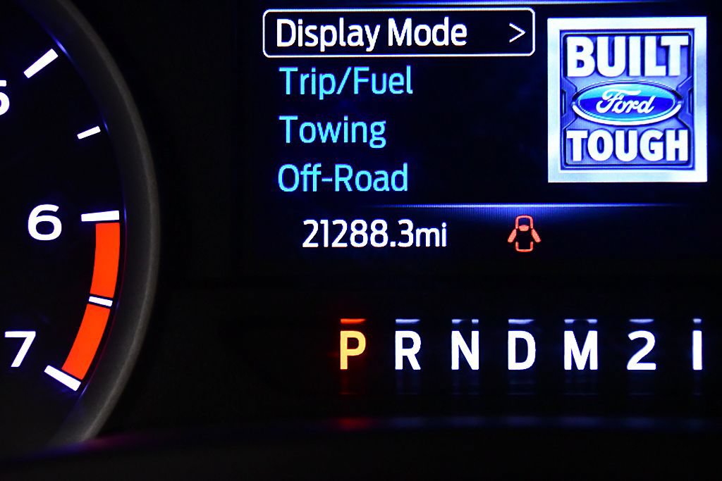 Used 2022 Ford F250 XL w/ Power Equipment Group AWD/4WD image 17