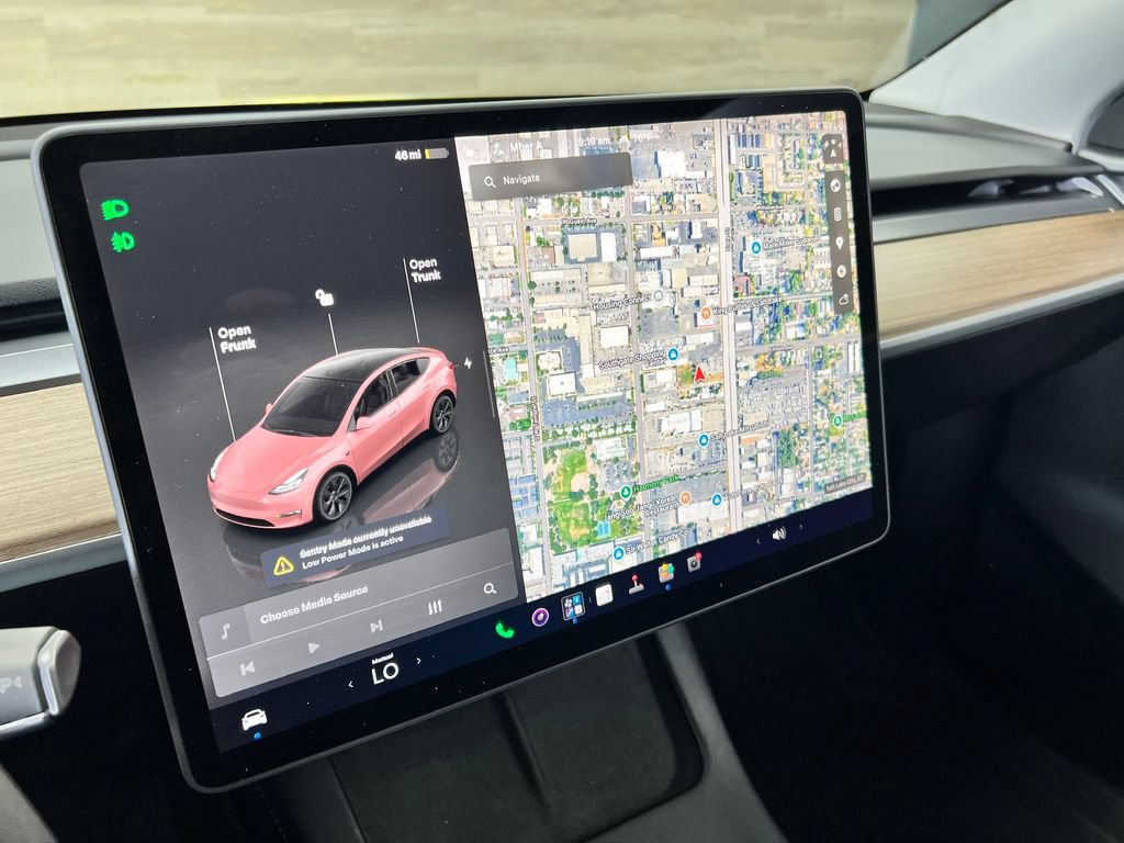Used 2025 Tesla Model Y Long Range AWD/4WD image 19