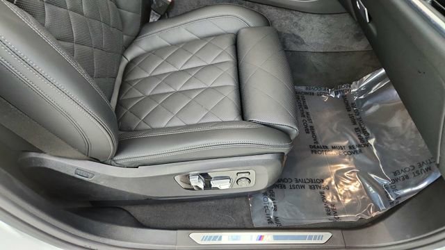 Used 2026 BMW X6 xDrive40i image 23