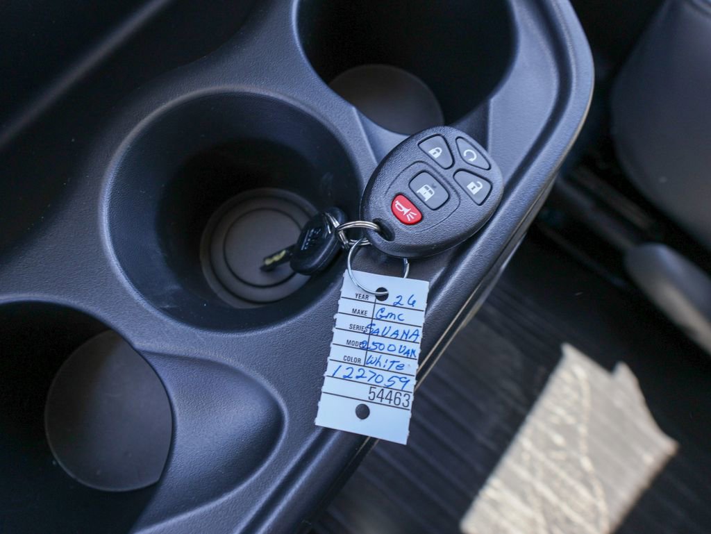 New 2026 GMC Savana 2500 image 18