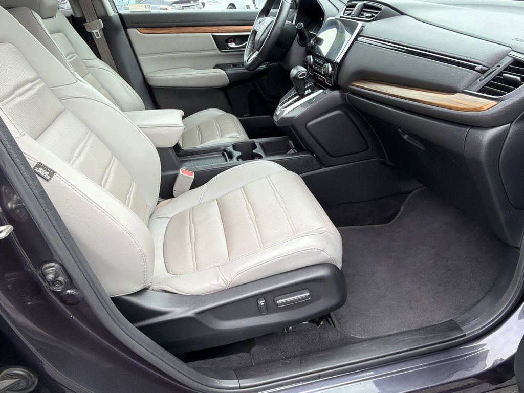 Used 2018 Honda CR-V Touring image 13