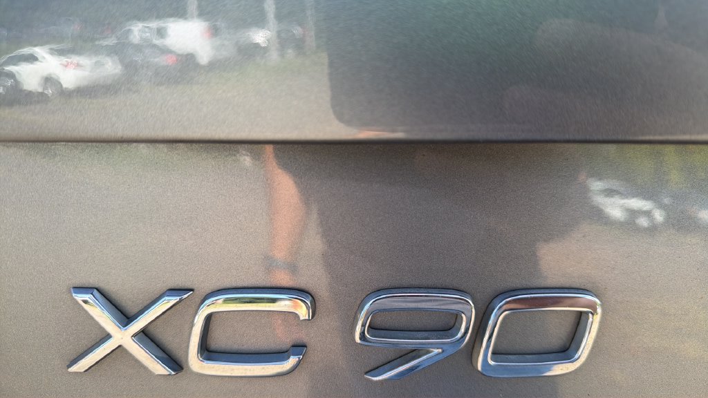 Used 2019 Volvo XC90 T5 Momentum w/ Multimedia Package AWD/4WD image 37