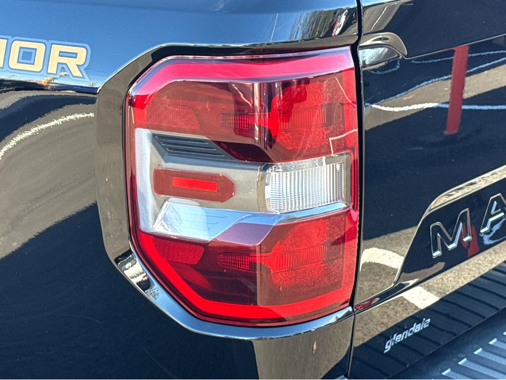 Used 2023 Ford Maverick Tremor image 6