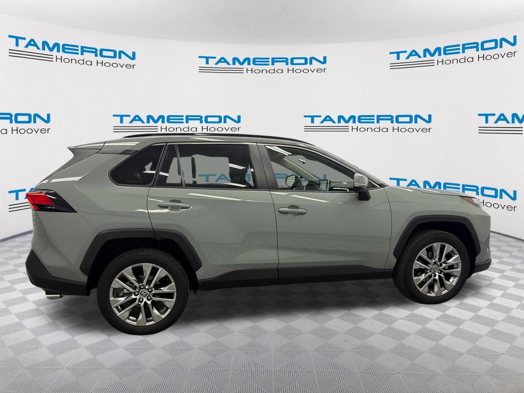 Used 2023 Toyota RAV4 XLE Premium FWD image 6