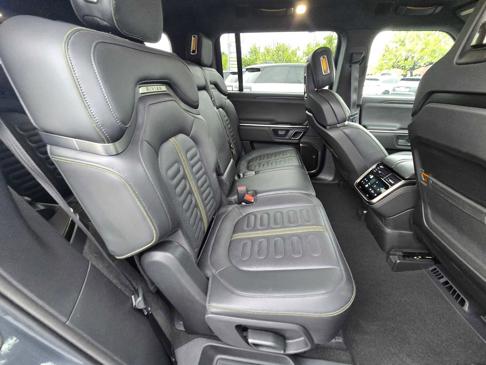 Used 2023 Rivian R1S Adventure image 14