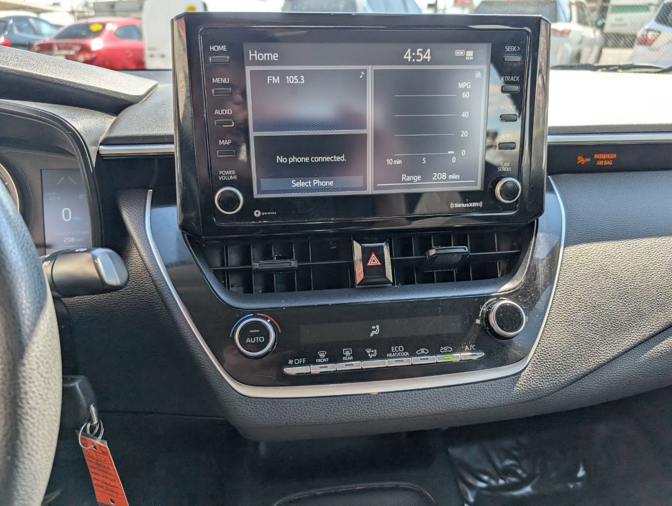 Used 2022 Toyota Corolla LE FWD image 22