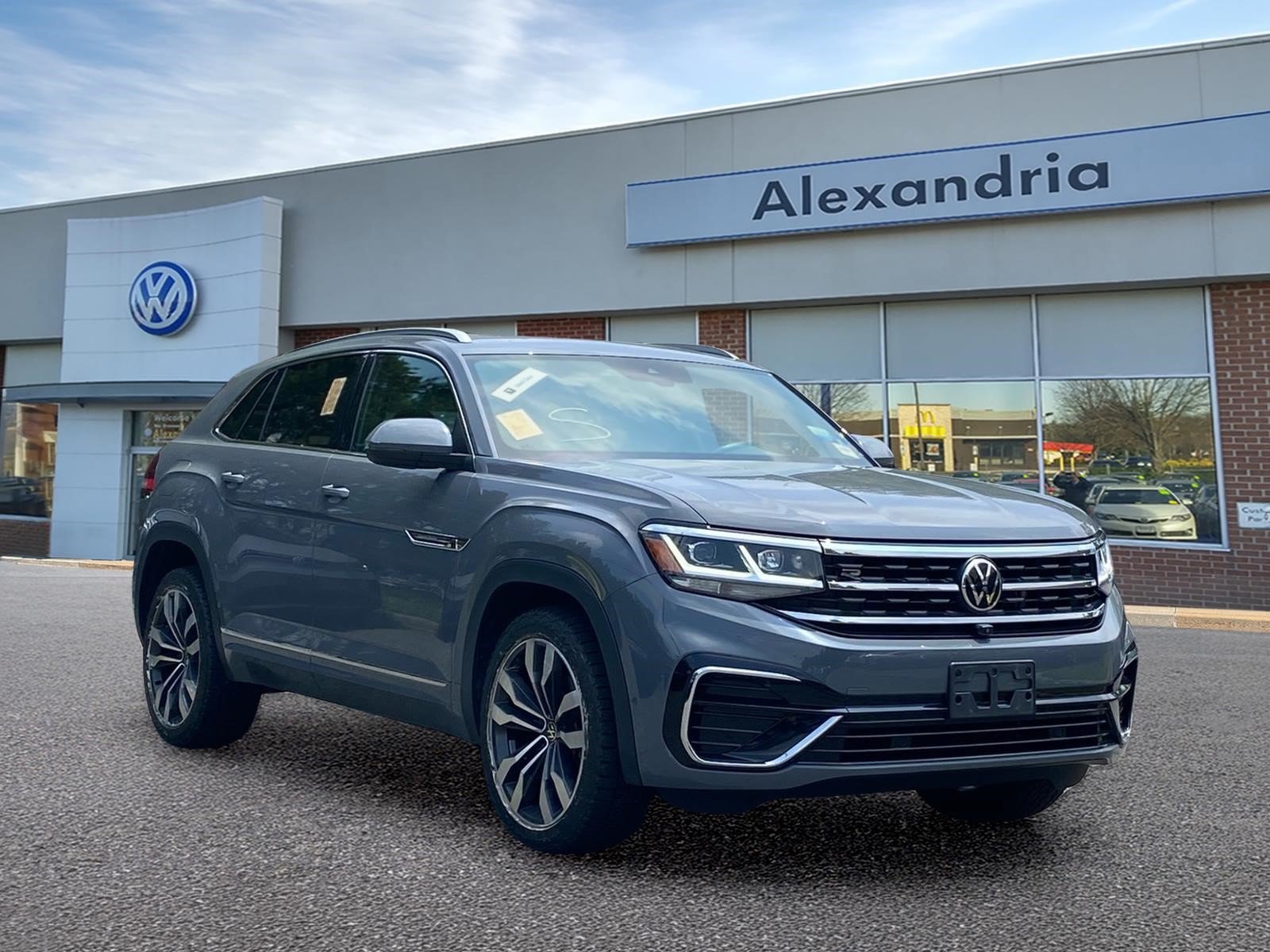 Used 2021 Volkswagen Atlas Cross Sport SEL Premium R-Line AWD/4WD video 1