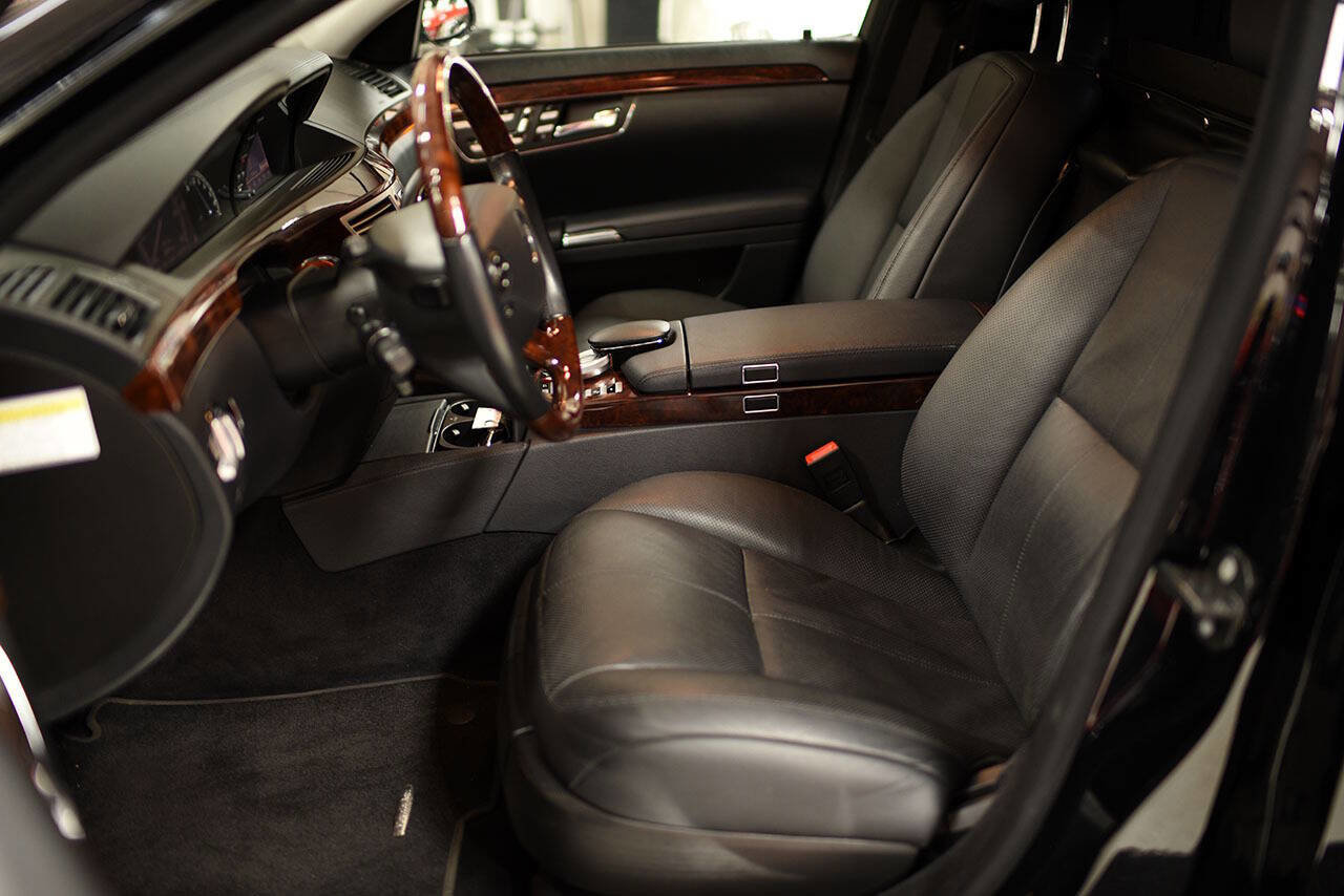 Used 2008 Mercedes-Benz S 550 4MATIC image 22