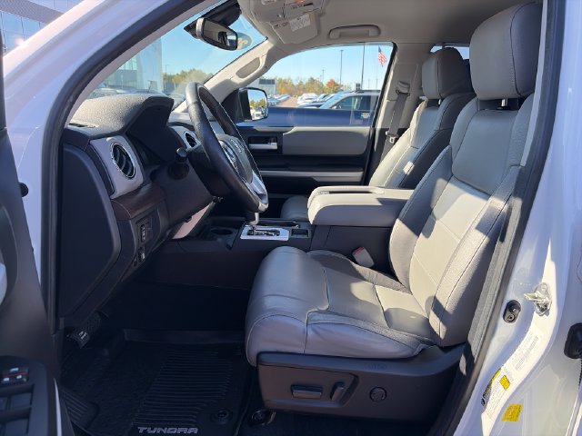 Used 2020 Toyota Tundra Limited AWD/4WD image 13