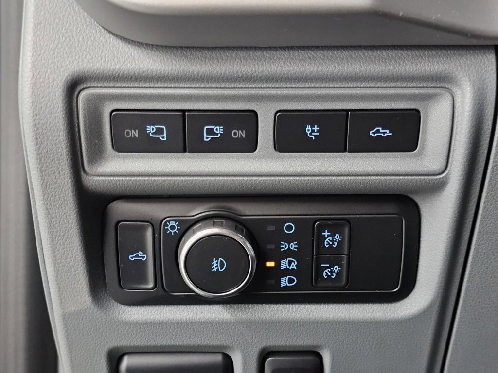 Used 2022 Ford F150 XLT w/ Equipment Group 302A High AWD/4WD image 40
